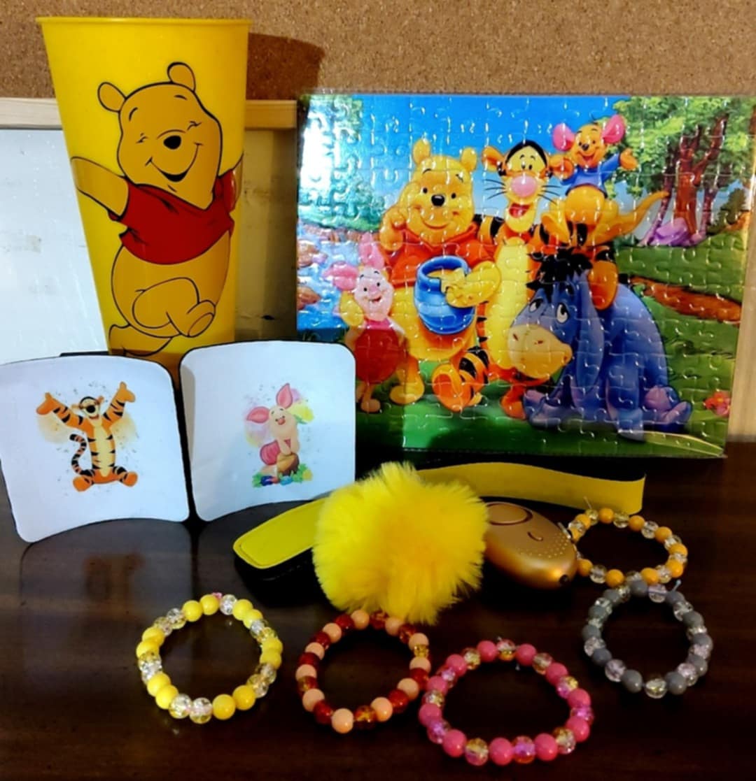 ✨ Honey Glow Box – Winnie the Pooh Inspired Gift Set