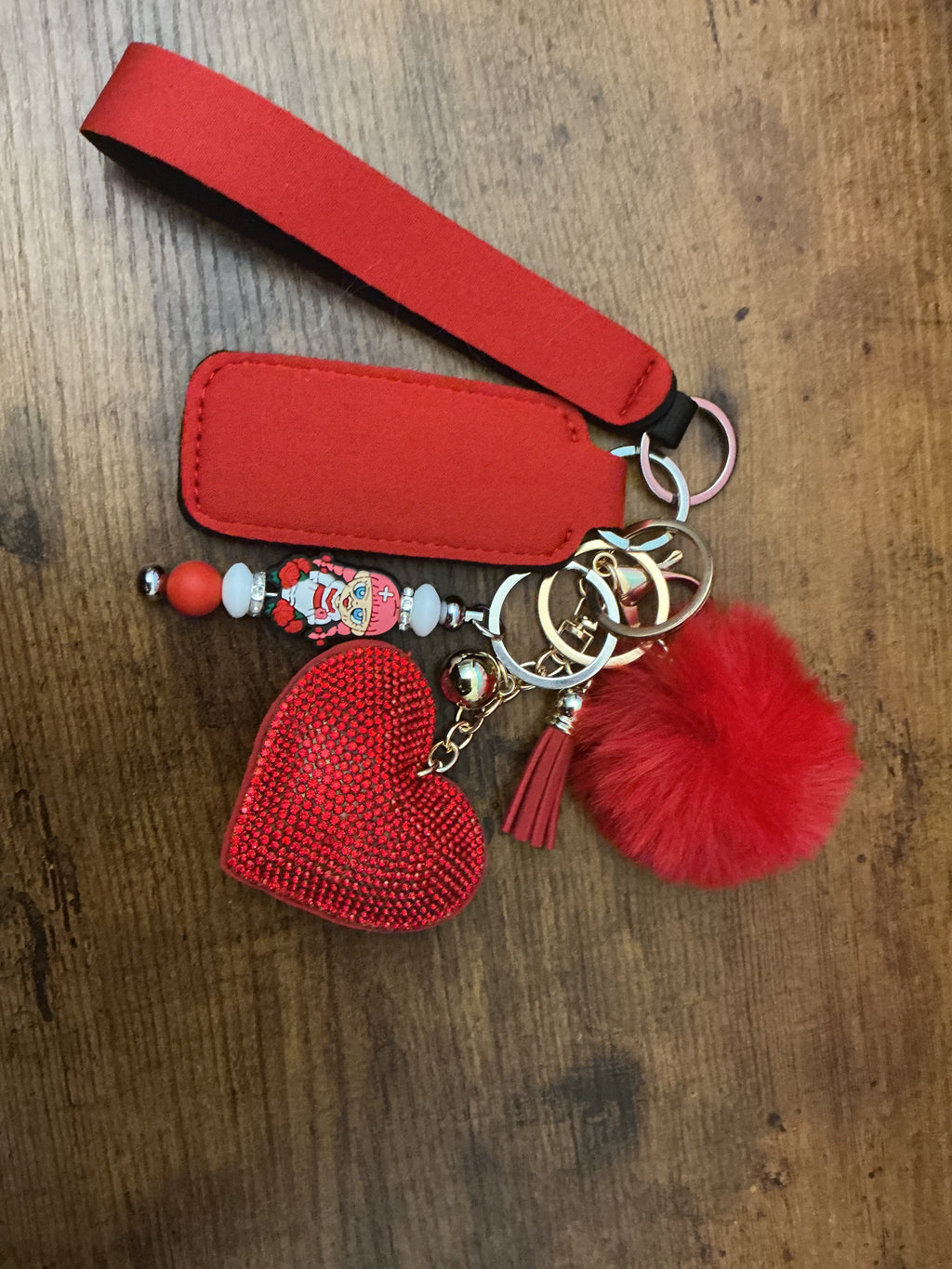 🤍 Custom Beaded Wristlet Keychains🖤
